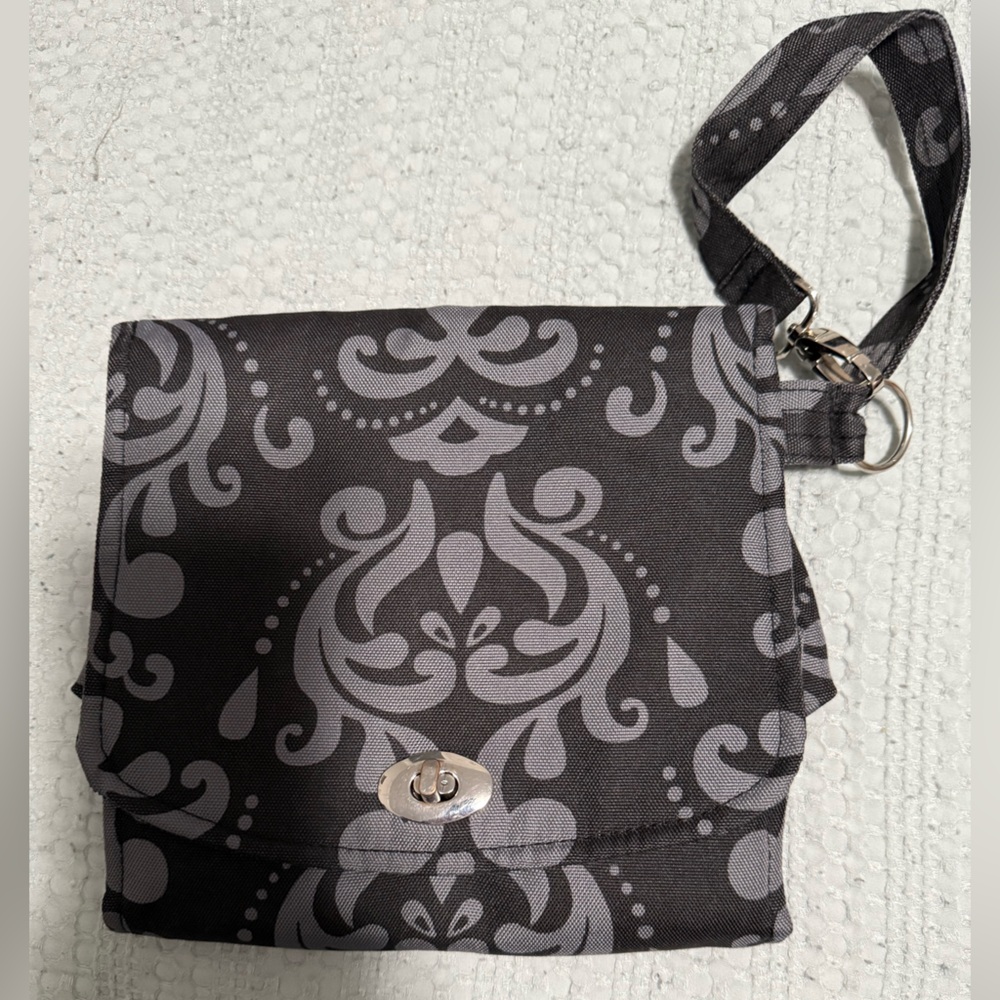 3/$10 Stylish Black and Gray Diaper Wallet